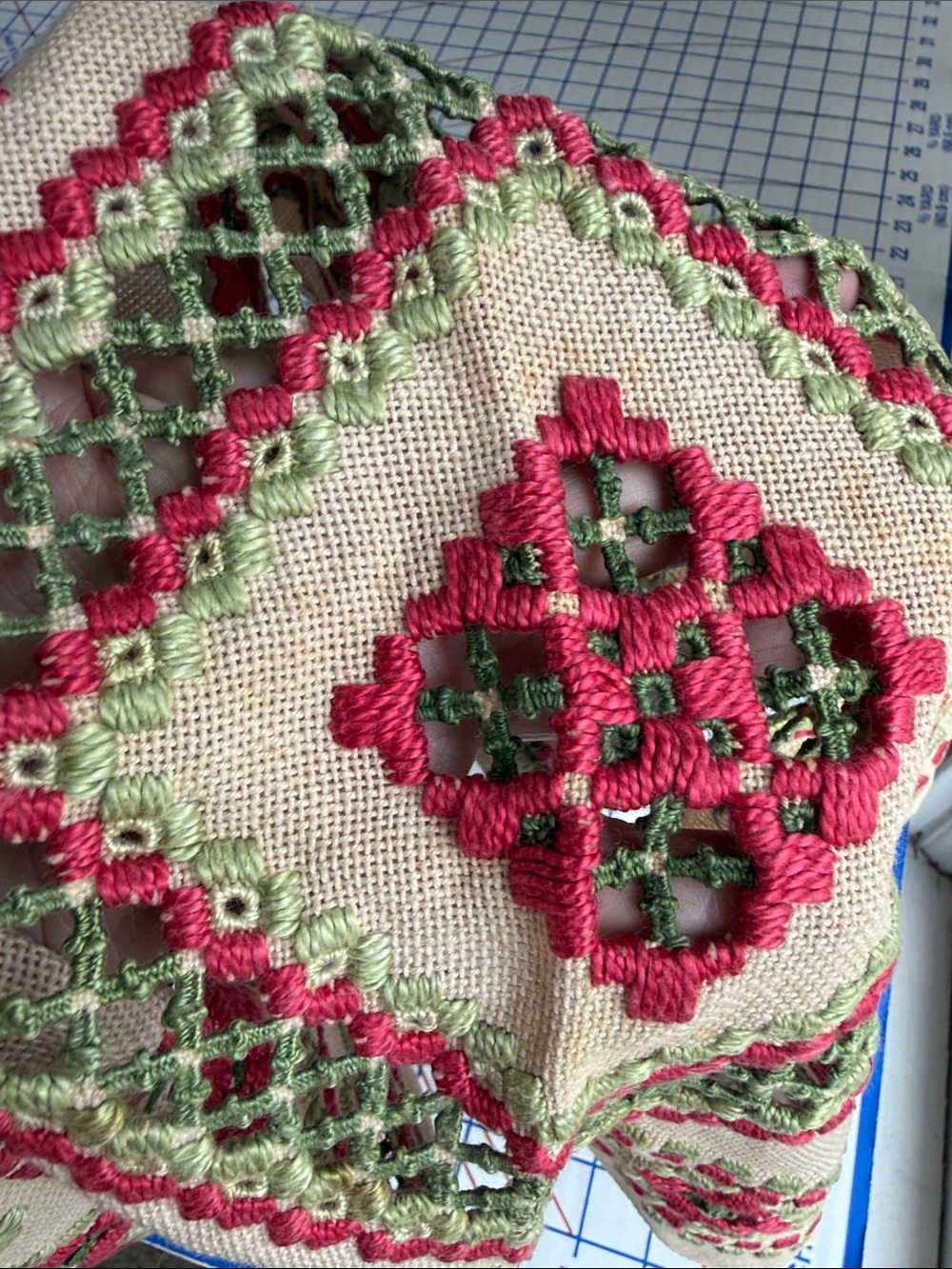 Vintage Hand Embroidered Drawn Thread Hardanger Style Table Topper 18” Square - Picture 13 of 15